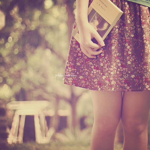 aime une fille qui lit