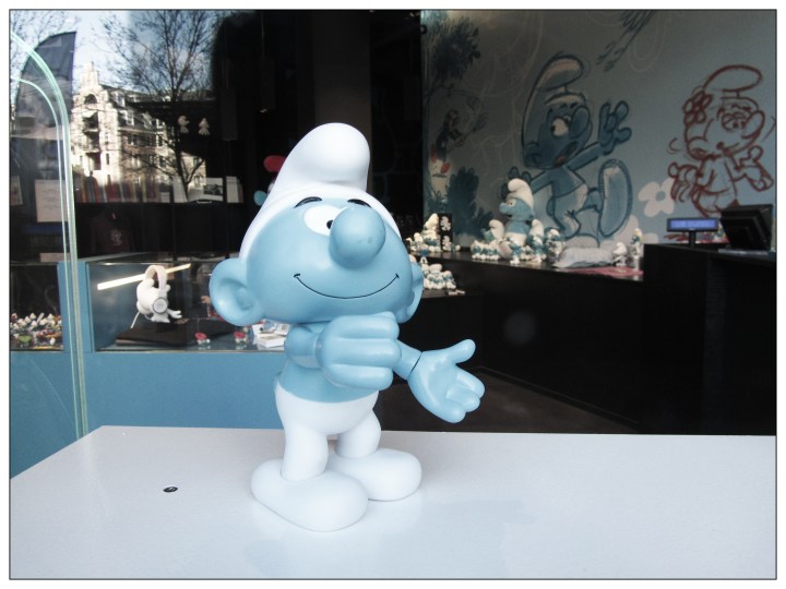 Smurf store