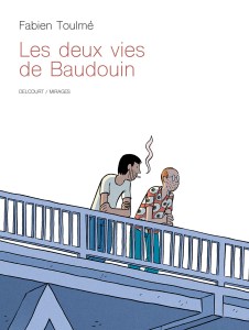 deux hommes sur une passerelle